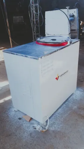 Máquina de fazer pão Venancio