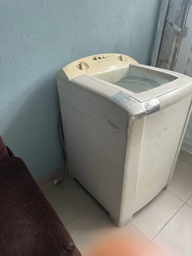 Máquina de lavar usada c funcionamento perfeito