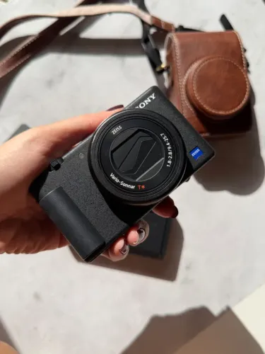 CÂMERA SONY ZV1