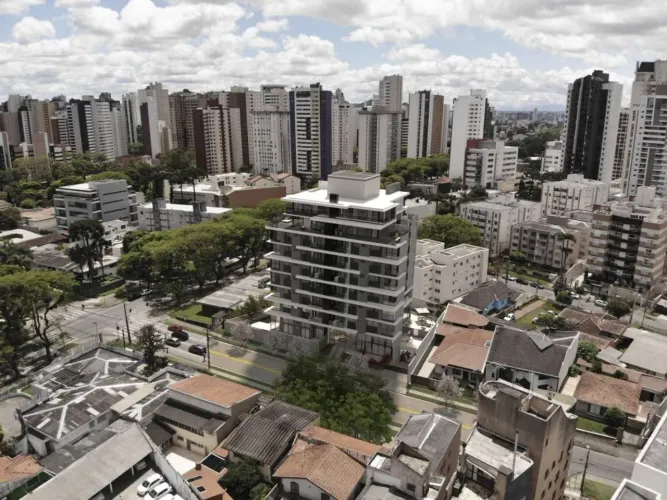 Cobertura para Venda, Curitiba / PR, bairro Água Verde, 3 dormitórios, sendo 3 suítes, 5 b