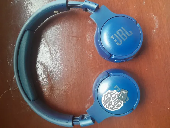 Fone de ouvido JBL