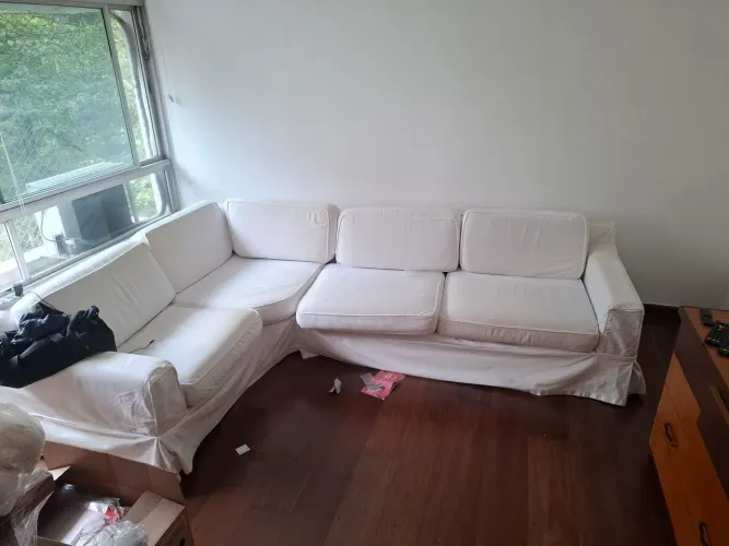 sofá em L