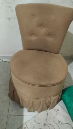 Poltronas com marcas de uso 