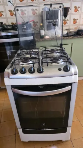 Fogão Eletrolux 4 bocas