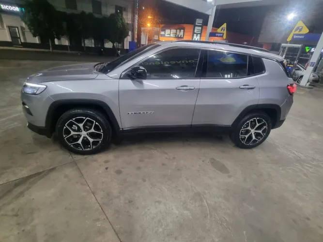 Jeep Compass Long. T270 1.3 TB 4X2 Flex AUT 2025