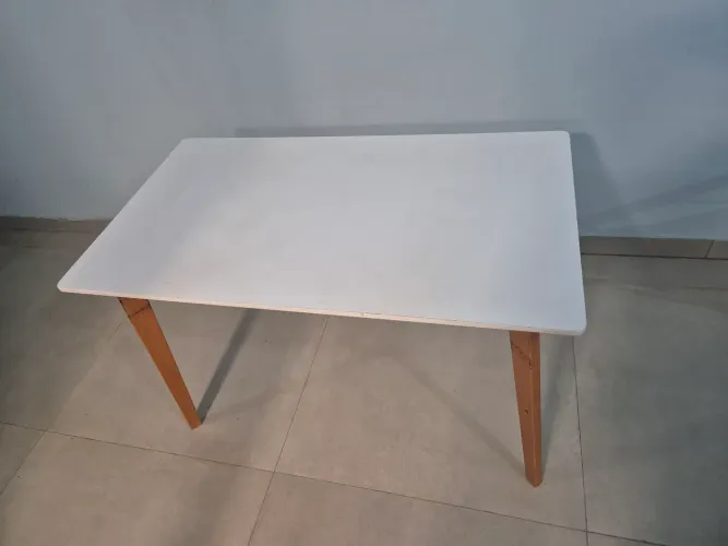 Mesa Escrivaninha Branca 