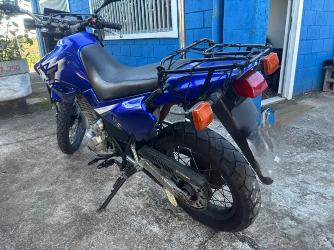 XT 600 E Azul