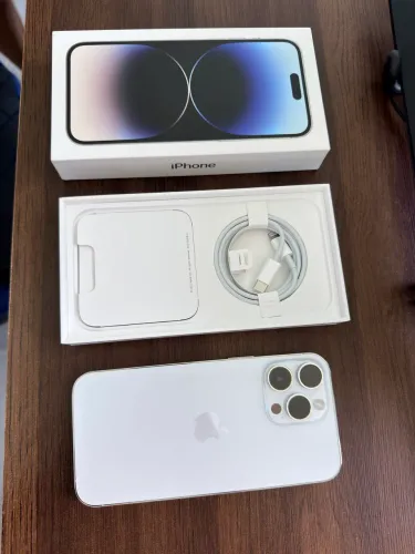 Vendo iPhone 14 Pro Max 128 super novo único dono  