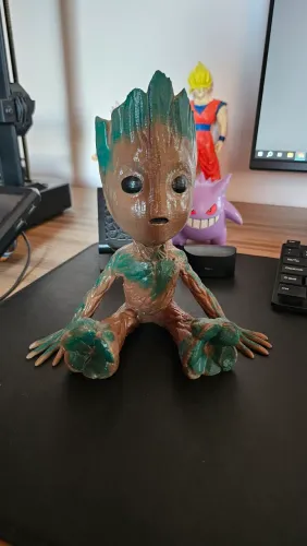 Action Figure Baby Groot 20cm feito em impressora 3D