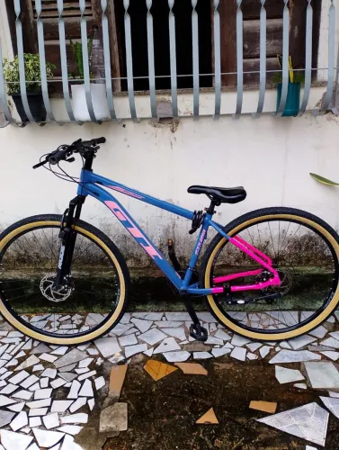 Bicicleta GTSM1 Aro 29 - Pouquíssimo Uso