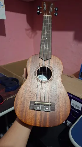 Ukulele Soprano Strinberg UK06-S