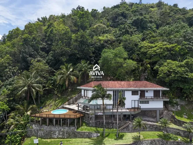 Oportunidade única no Condomínio Portogalo Angra dos Reis!