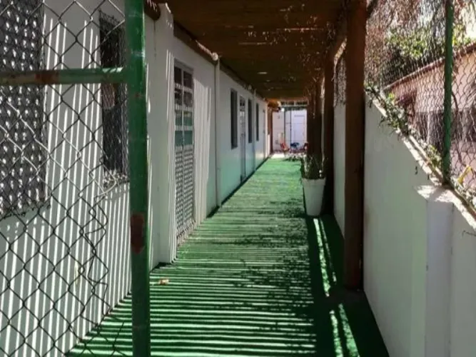 Casa Comercial em Armação com 450m2
