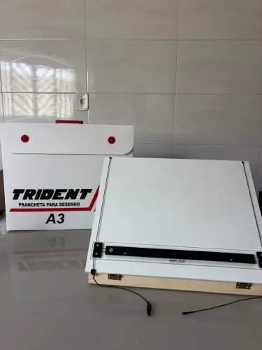 Prancheta portátil TRIDENT tamanho A3 (com maleta para transporte)