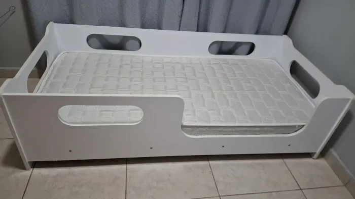 CAMA INFANTIL MONTESSORIANA