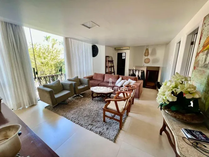 Casa com 4 dormitórios à venda, 308 m² por R$ 1.350.000,00 - Santa Rosa - Barra Mansa/RJ