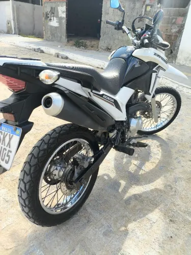 Bros 2023 único dono vendo e troco