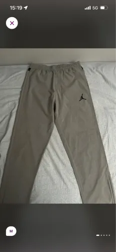 Calça Jordan
