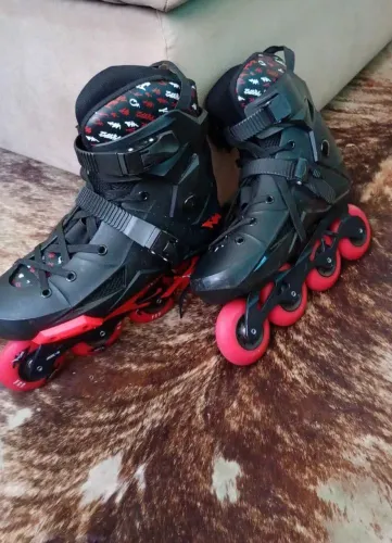 Vendo Patins Com proteção
