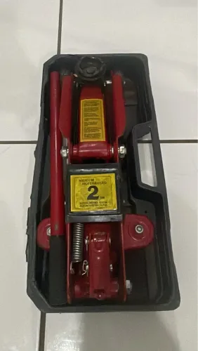 Macaco hidráulico - 2 ton