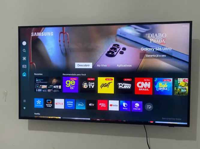 Tv smart Samsung Crystal UHD 43 4K Semi Nova c/ Controle Solar