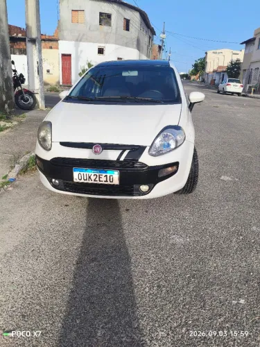 Fiat Punto Essence 1.6 Flex 16V 5P 2013