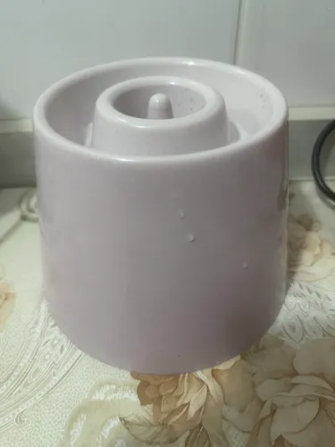 Comedouro pet elevado e lento 