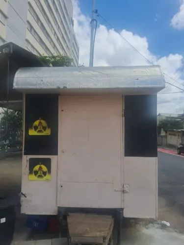 Vende-se um trailer