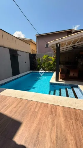 Casa em condomínio à venda no Jardim Cearense