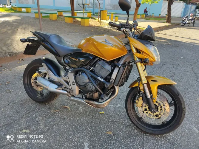 Hornet CB 600