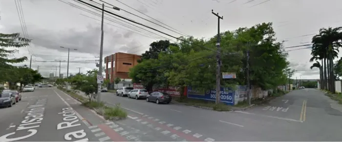 ALUGA-SE TERRENO POR TRÁS DO HABBIB'S DA WASHINGTON SOARES