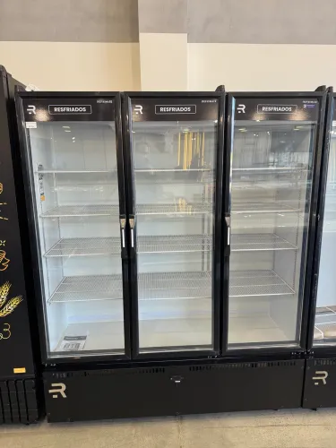 Auto serviço resfriados 3 portas interno branco Refrimate 