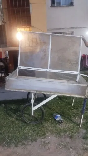 Carrinho de cocada e de doce