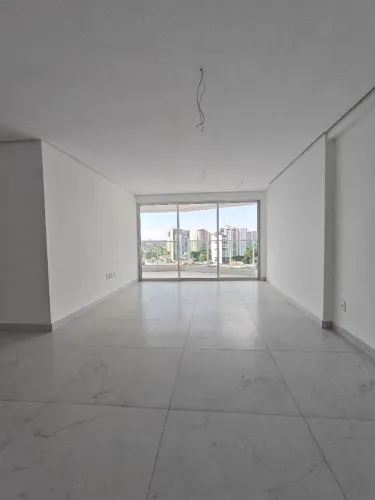 Ell- Apartamento Amplo com 4 quartos na Zona Nobre de Teresina!