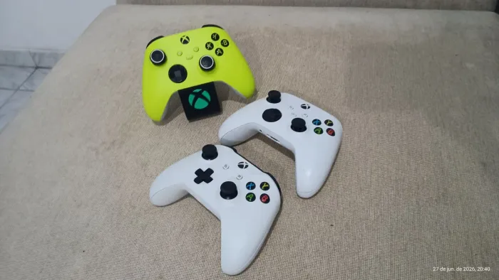 Controles de Xbox (séries -s-one)