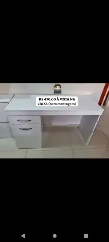 Escrivaninha NA CAIXA NOVO