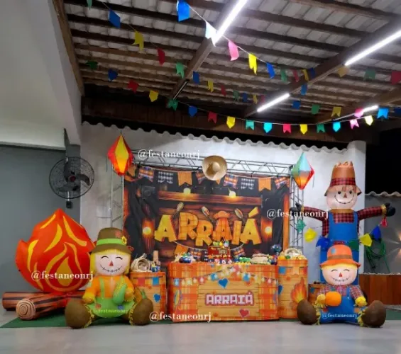 Decoração festa junina caipira São João arraiá / julina / agostina