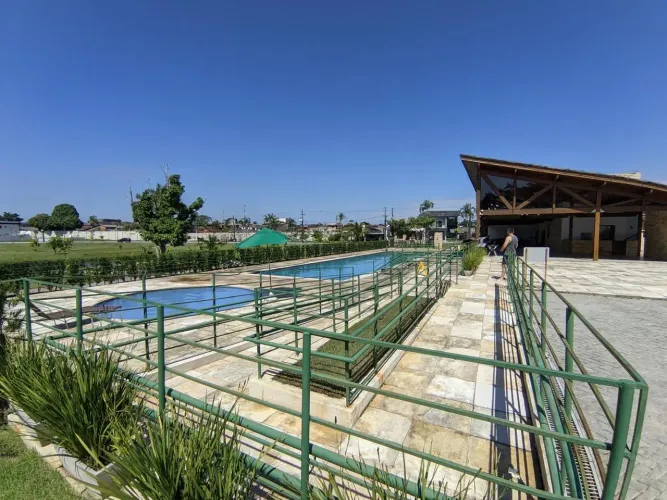 Temos 4 lotes disponíveis pra venda nos jardins dos lagos. Lote apartir de 500 mil