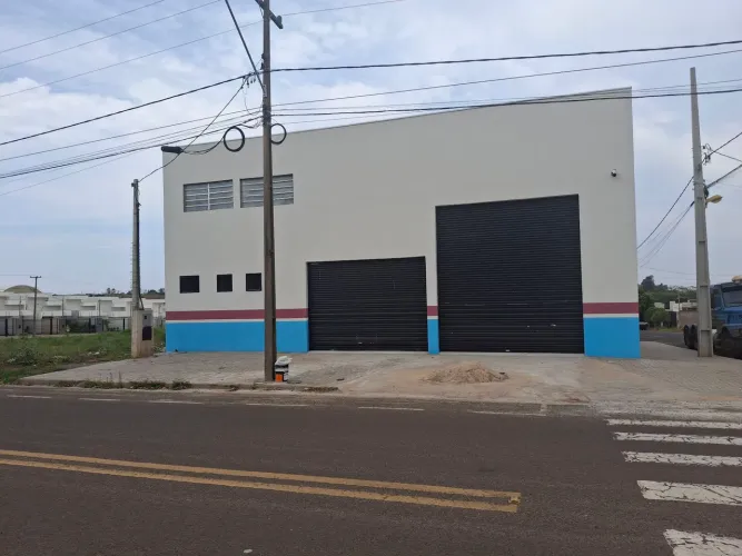 Barracão comercial, 300 mt