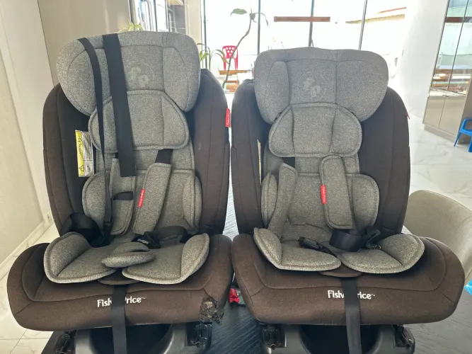 ? Cadeirinha Fisher-Price para Auto  Vendo cadeirinha Fisher-Price original
