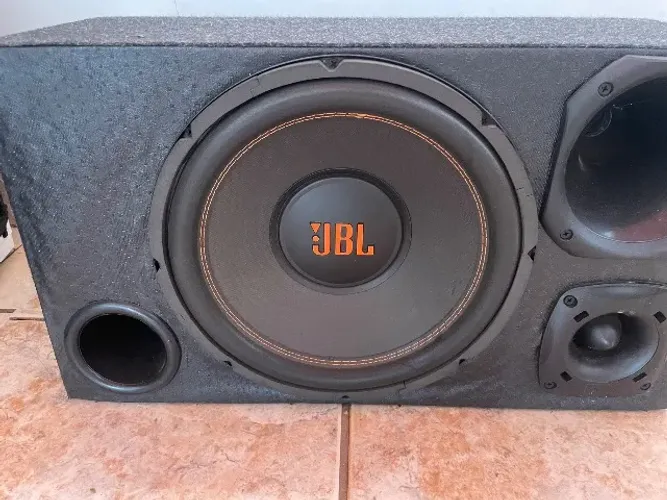Caixa Trio JBL