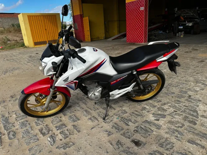 Moto para exigente