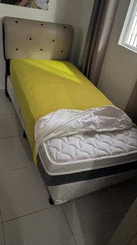 Cama box solteirão