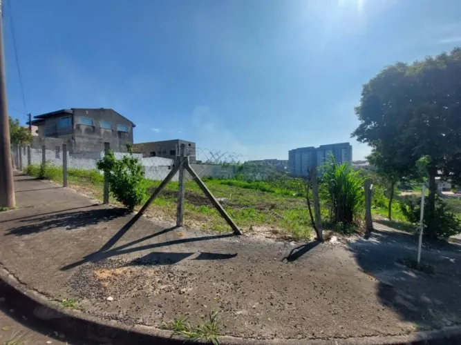 Terreno à venda no bairro Vila Rio Branco em Americana/SP