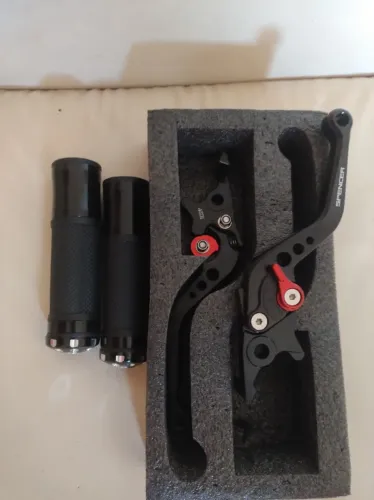 Manete e manopla Spencer para motos