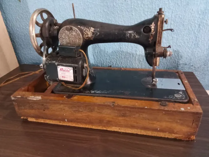 Máquina de custura da Singer 