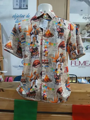 Camisa junina masculina temática junina