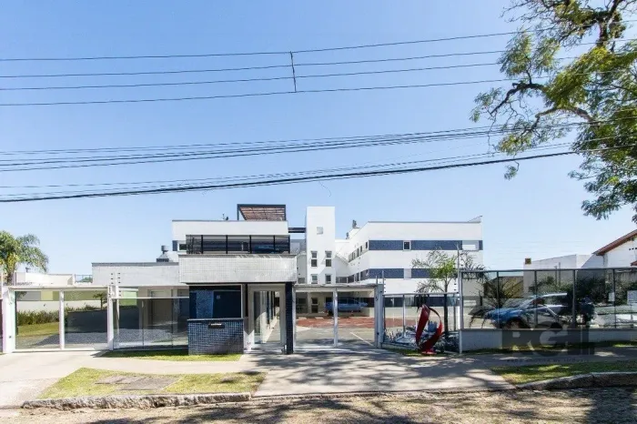 Cobertura alto padrão, no melhor bairro da Zona Sul de Porto Alegre, a Vila Assunção, 3 su