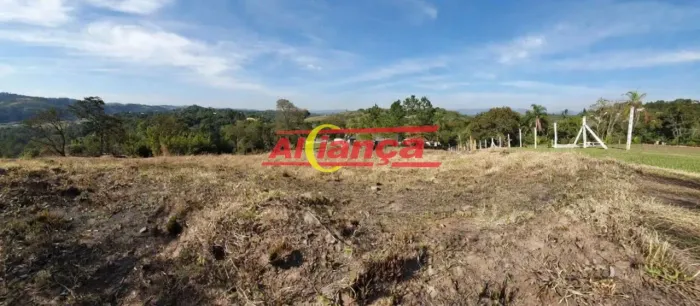 Terreno de 2.672 m² nas Chácaras Copaco em Arujá