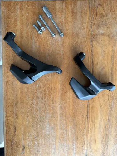 Slider de motor original Triumph Daytona 660